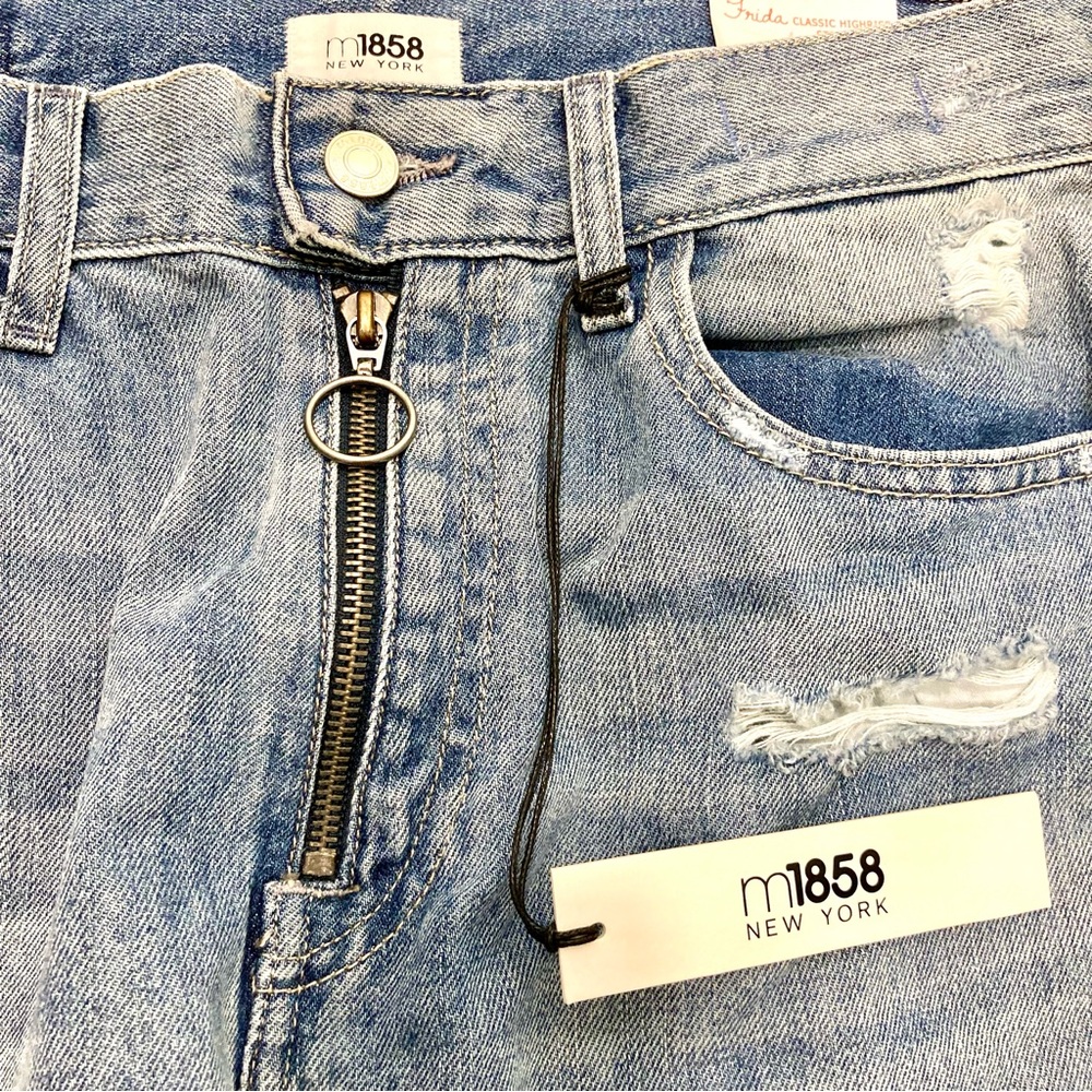 M1858 Women’s Jeans Frida Classic High Rise Straight Size 8 NWT Light Wash - Picture 9 of 15